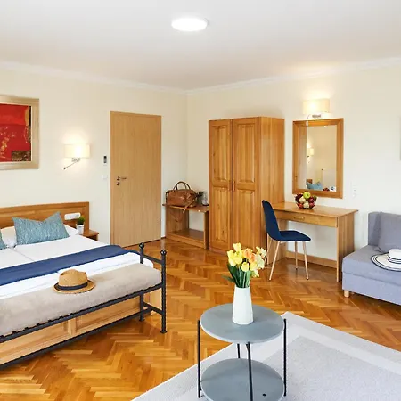 Plattensee Hotel 3*