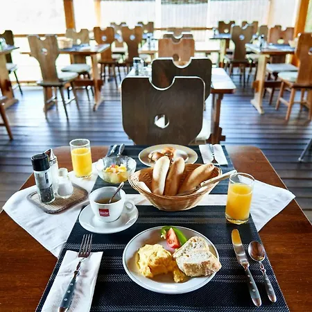 Hotel Plattensee Vonyarcvashegy