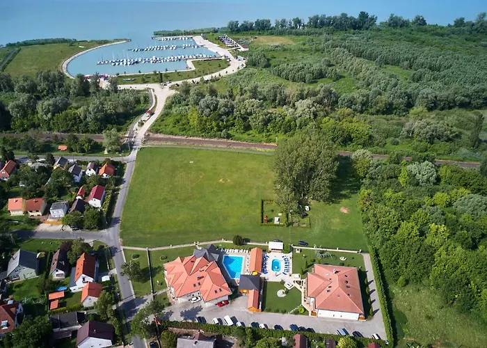 ホテル Plattensee ボニャルツバシュ