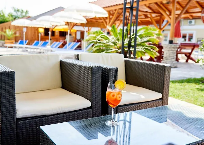 Plattensee 3* ボニャルツバシュ