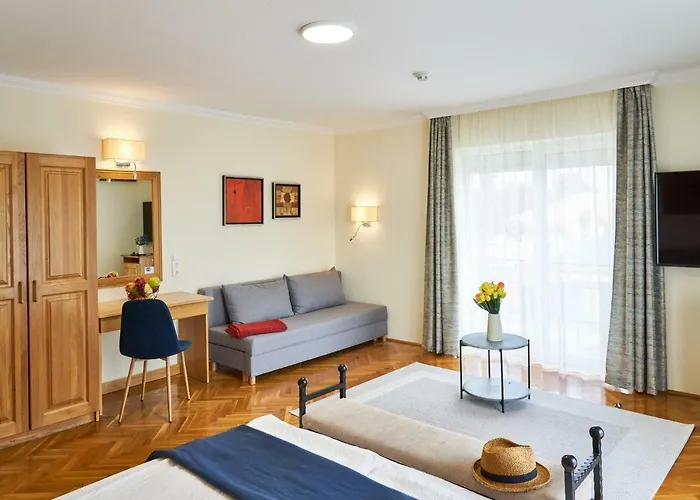 Plattensee פוניארצוושהג'