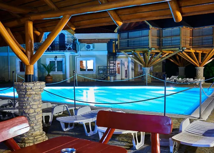 Plattensee מלון 3*